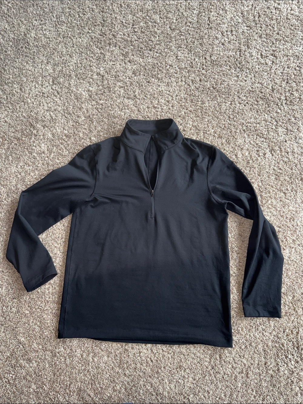 Lululemon black fitted quarterzip size 8